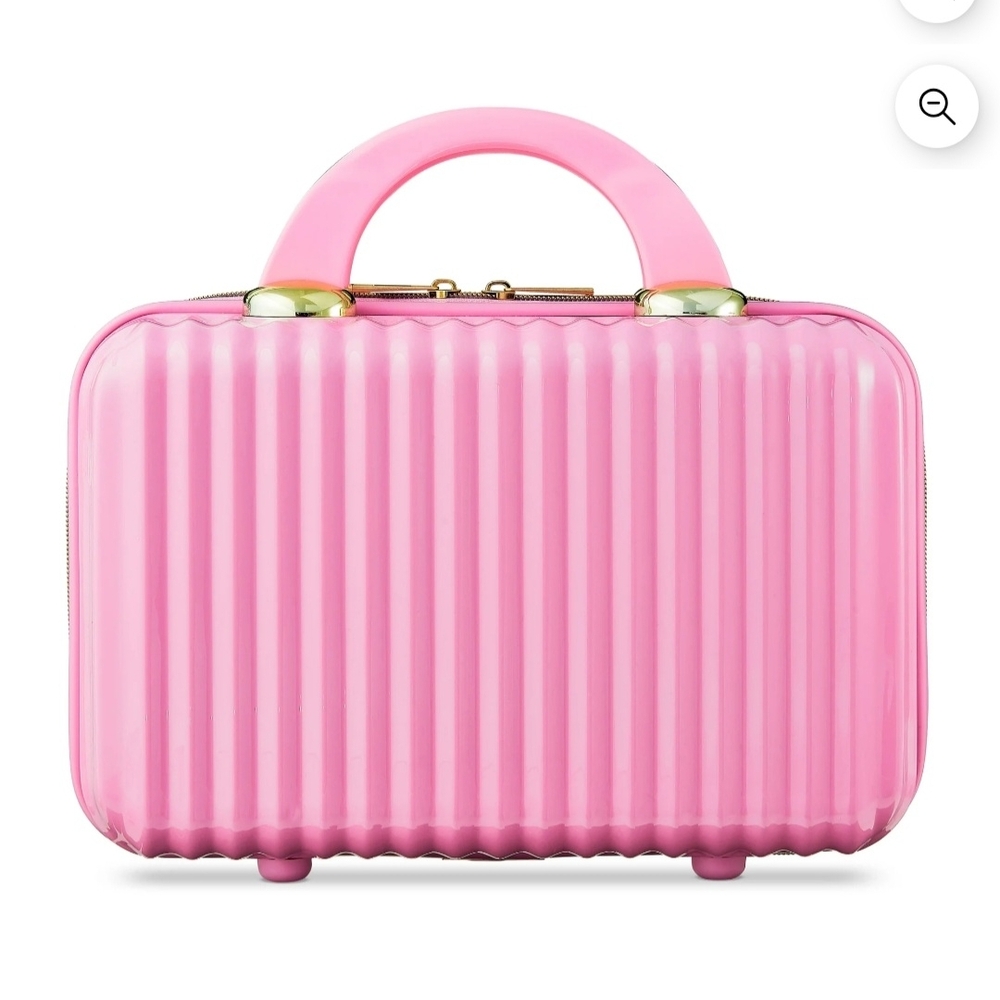 SOLD- BARELY USED- Pink Hardshell Cosmetic Travel Case